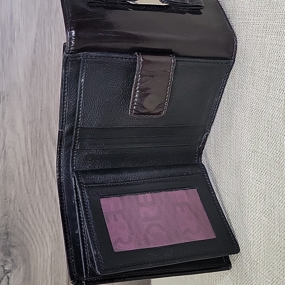 Salvatore Ferragamo Black Leather Wallet - Picture 7 of 11